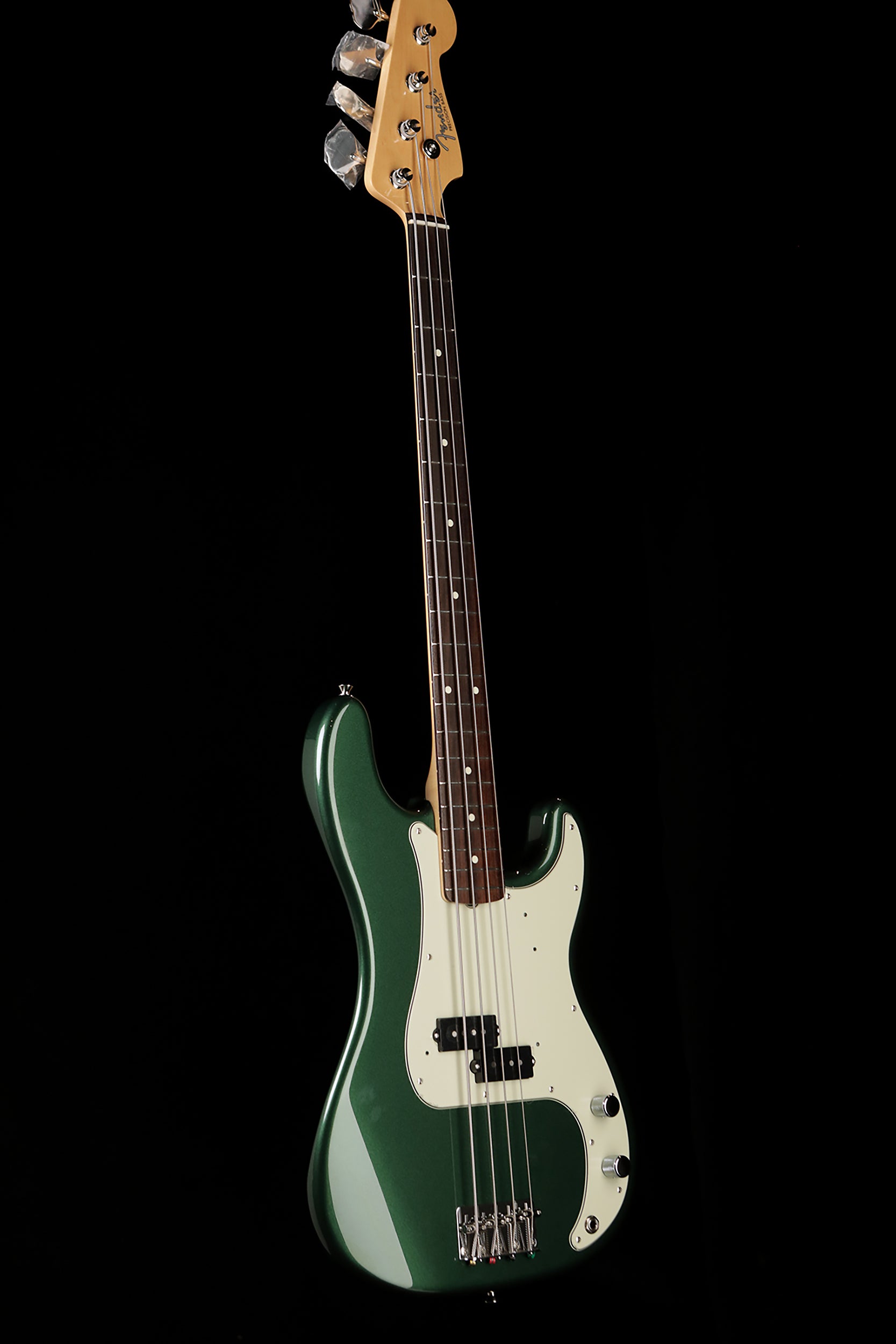 Green fender store p bass